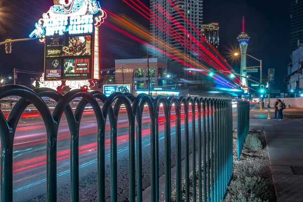 Cenas noturnas nas ruas de Las Vegas strip — Fotografia de Stock