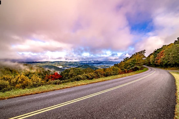 Φθινόπωρο Στα Αππαλάχια Όρη Κατά Μήκος Του Blue Ridge Parkway — Φωτογραφία Αρχείου