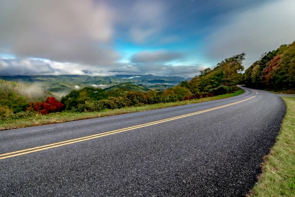 Morgon Soluppgång Ove Blå Parkway Berg — Stockfoto