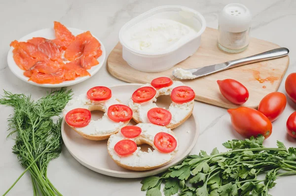 Cooking Food Toast Cheese Red Fish Tomatoes Vegetables White Table — Stock fotografie