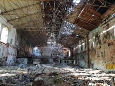 Terk edilmiş tarihi fabrika Rusya