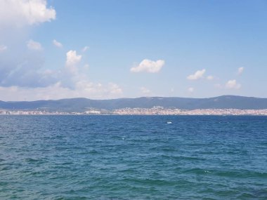 Yazın deniz manzarası