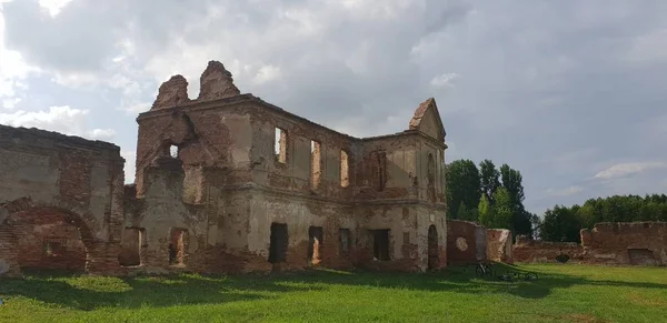 Abandonné Ancien Monastère Ruine — Photo