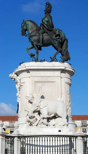 Statua di Re Giuseppe, Piazza del Commercio, Lisbona, Portogallo — Foto Stock