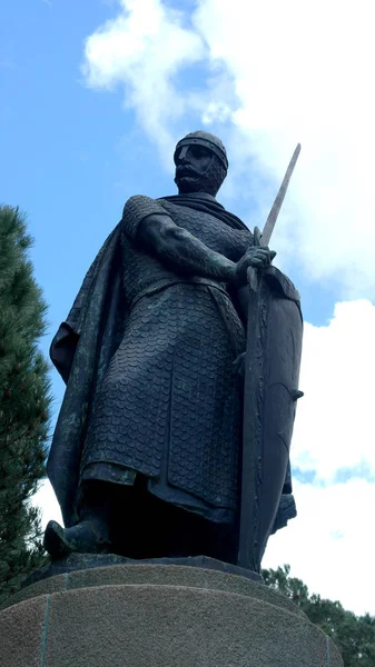 Estátua de Afonso Henriques, Lisboa, Portugal — Fotografia de Stock
