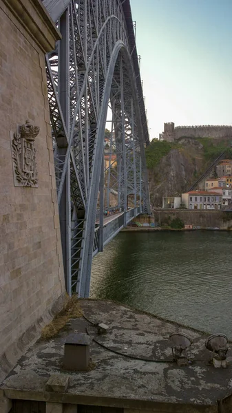 Мост Дом Луис Порту Португалия — стоковое фото