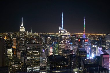 Geceleri New York gökdelenleri