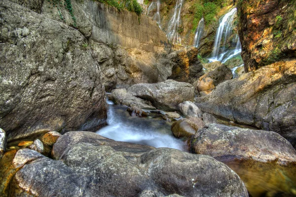 Cachoeira Fansipan exposição longa — Fotografia de Stock