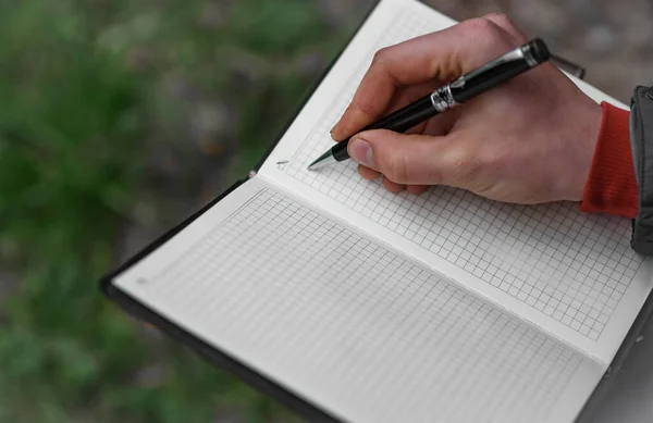 Hand Met Pen Notebook Schrijven — Stockfoto