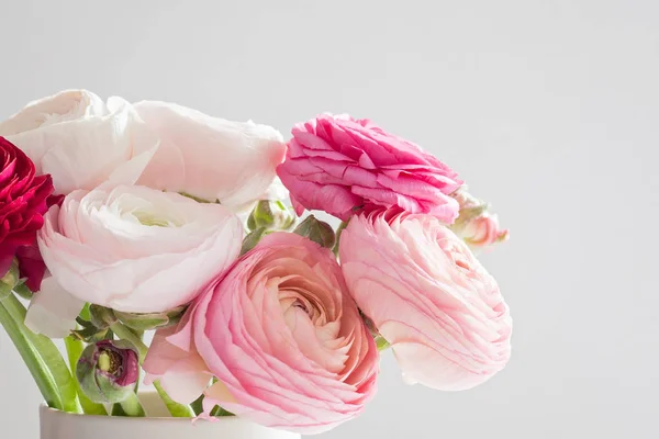 Bouquet Fleurs Ranunculus Roses Blanches — Photo