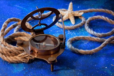 Retro seyahat ve aksesuarları yelken ile macera kavramı