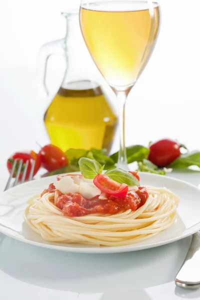 Spaghetti Sauce Tomate Parmesan — Photo