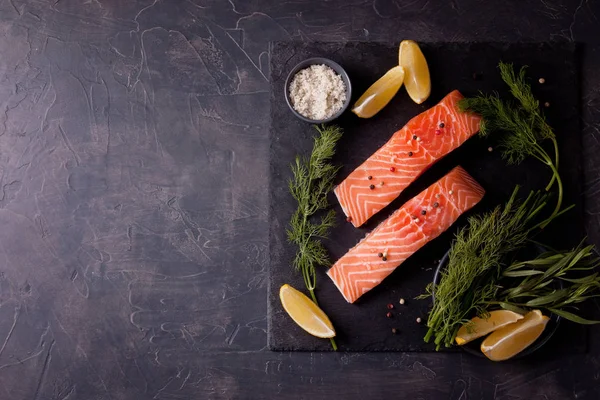 Salmão Orgânico Fresco Pronto Para Cozinhar — Fotografia de Stock