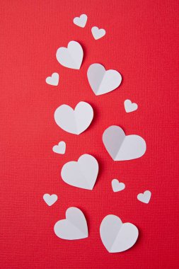 Kâğıt kalpler arka planı. Sevgiler, Sainte Valentine, Anneler Günü, doğum günü tebrik kartları, davetiye, kutlama konsepti
