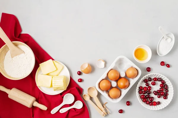 Ingredientes rústicos para hornear planas. Pastelería casera, hornear. Vista superior plano lay fondo . — Foto de Stock