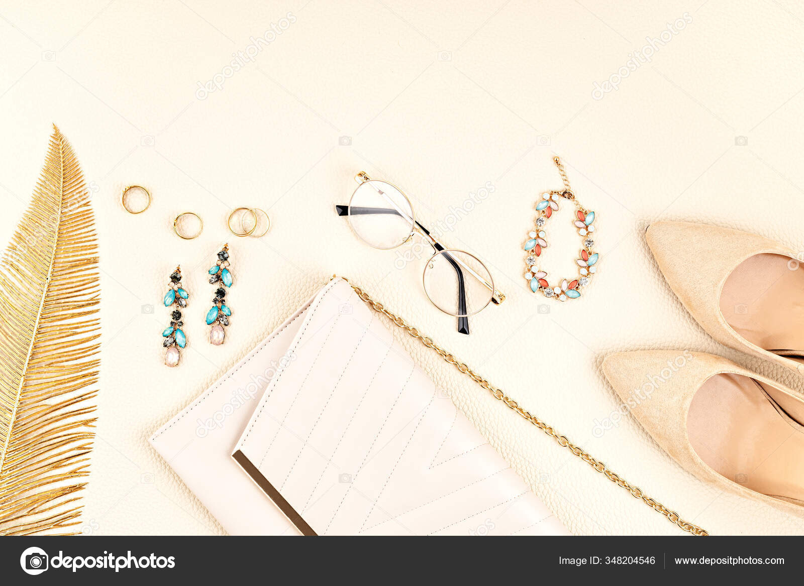 Flat Lay Woman Fashion Accessories Beige Colors Fashion Blog Summer Stock  Photo by ©Netrun78 348204546
