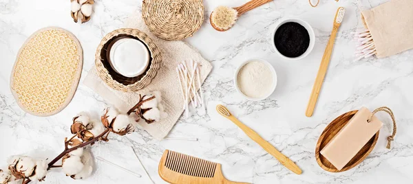 Yeniden Kullanılabilir Plastiksiz Banyo Ürünleri Sürdürülebilir Çevre Dostu Sıfır Atık — Stok fotoğraf