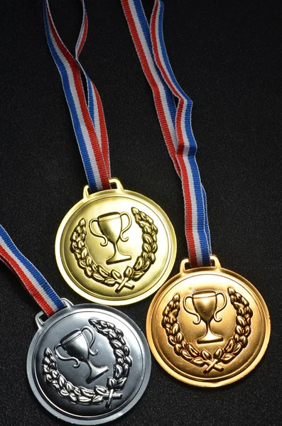Золотые, серебряные и бронзовые медали — стоковое фото