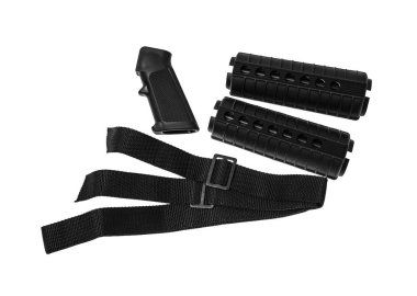 beyaz backgroun izole modern av tüfeği için aksesuarlar