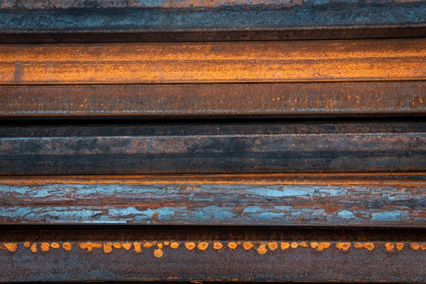 Barra in acciaio per la costruzione.Profilo tubo metallico. Foto d'archivio di me — Foto Stock