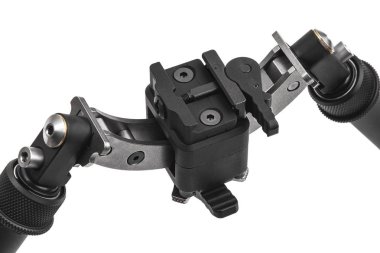 Keskin nişancı tüfeği için bipod beyaz bir arkaplanda izole edilmiş. Vurgulama f