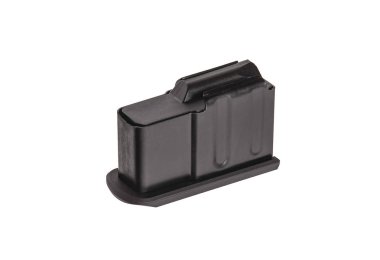 Tüfek şarjörü beyaz arkaplanda izole edilmiş. Avlanmak için klip. 