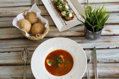 Ukrayna dili veya Rus pancar çorbası çorba