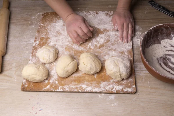 Woman Kneads Dough Plywood Cutting Board Wooden Flour Sieve Wooden — Stock Photo, Image