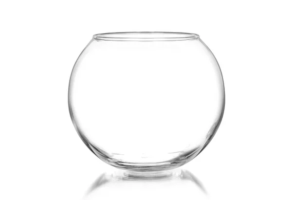 Su, üzerinde beyaz izole olmadan boş fishbowl