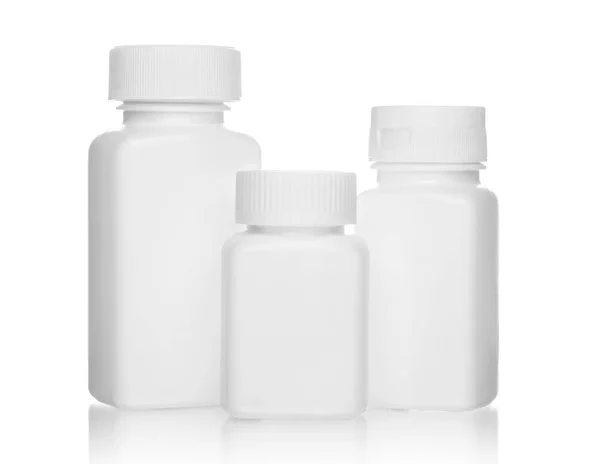 Weiße Medizinische Flaschen Isoliert Auf Weißem Hintergrund — Stockfoto