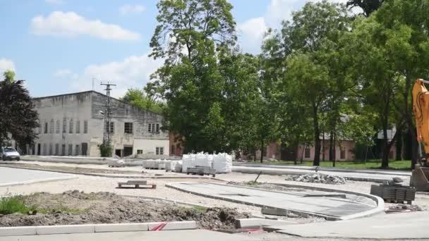 Gran Construcción Reconstrucción Reparación Asfalto Carretera Calle Urbana Ciudad Cubierta — Vídeos de Stock