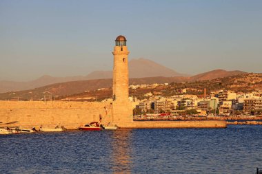 Eski Venedik Limanı of Chania, Crete yılında deniz feneri
