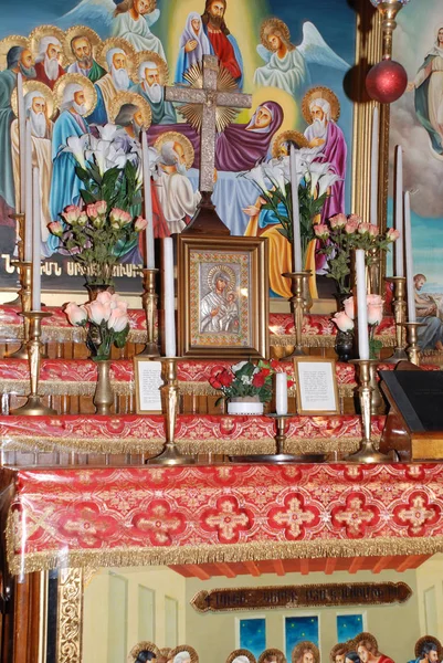 Altaret i ortodoxa kristna kyrkan i Jerusalem, Israel. — Stockfoto