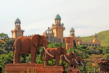 fil heykeller zaman köprü Sun City, Güney Afrika.