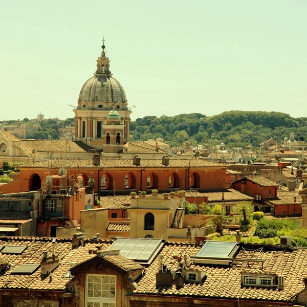 Vista panoramica del centro storico di Roma — Foto Stock