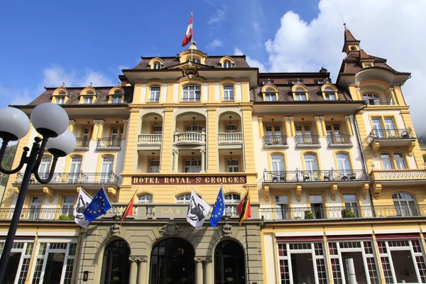 Το ξενοδοχείο Royal-St. Georges Ιντερλάκεν Mgallery by Sofitel Ιντερλάκεν, Ελβετία. — Φωτογραφία Αρχείου