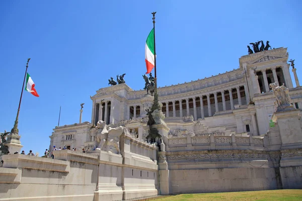 Monumento Vittorio Emanuele II ou Altar da Pátria em Roma — Fotografia de Stock