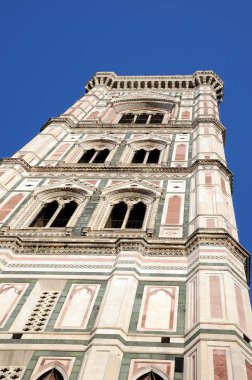 Floransa şehrinde Giotto's Bell Kulesi görünümü