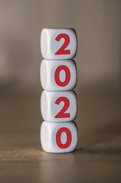 Konzeptionelle Weiße Würfel Für Das Jahr 2020 — Stockfoto