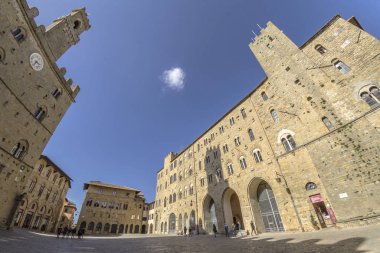 Volterra 'daki Piazza dei Priori manzarası