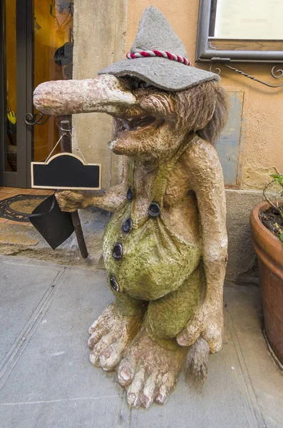 Marionnette Représentant Troll Dans Les Rues Ville — Photo