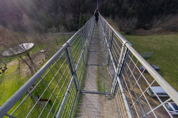 Passarela Ponte Suspensão Vista Cima Primeiro Plano — Fotografia de Stock