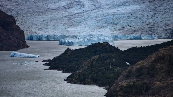 Λίμνη Γκρι Και Γκρι Glaciar Στην Χιλή Πεδίο Εθνικό Πάρκο — Φωτογραφία Αρχείου