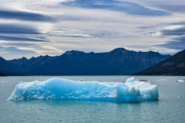 Iceberg Lago Argentina Glaciar Perito Moreno Montañas Los Andes Parque —  Fotos de Stock