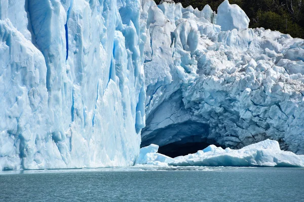 Σχηματισμοί Πάγου Έναν Τοίχο Του Παγετώνα Perito Moreno Parque — Φωτογραφία Αρχείου