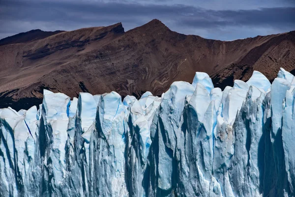 Perito Moreno 冰川和安第斯山脉 Los 运动会 联合国教科文组织世界遗产 Calafate 阿根廷 — 图库照片