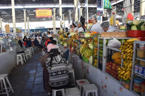 Cuzco Peru Marzo 2018 Bancarelle Succhi Frutta Nel Mercato Mercado — Foto Stock