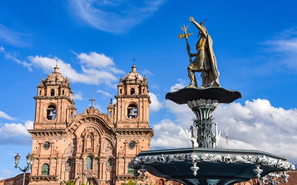 Statue Inca Pachacuti Plaza Armas Cusco Peru — Stock Photo, Image