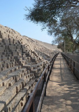 Öncesi Inca sitenin Huaca Pucllana, Miraflores, Lima, Peru