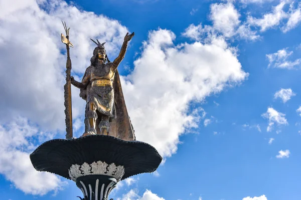 Statue Der Inca Pachacuti Auf Der Plaza Armas Cusco Peru — Stockfoto